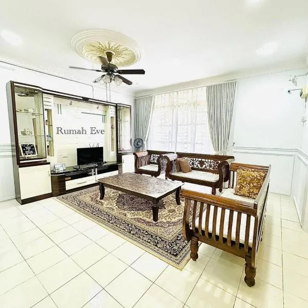Rumah Eve Taman Banting Baru，位于万津的酒店
