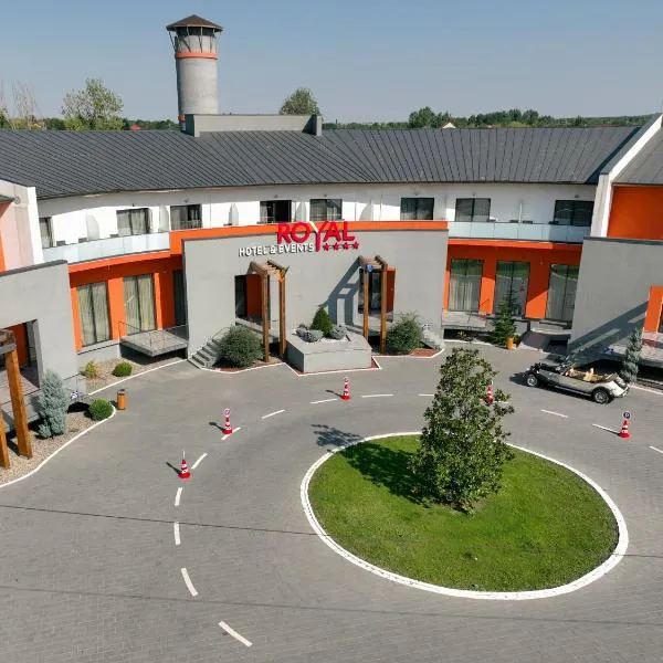 Royal Hotel & Events，位于Băileşti的酒店
