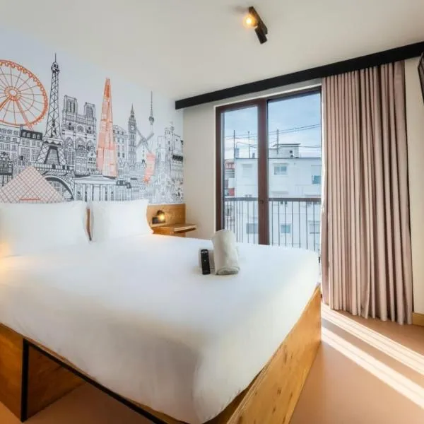 easyHotel Valencia Ciutat Vella,位于瓦伦西亚的酒店