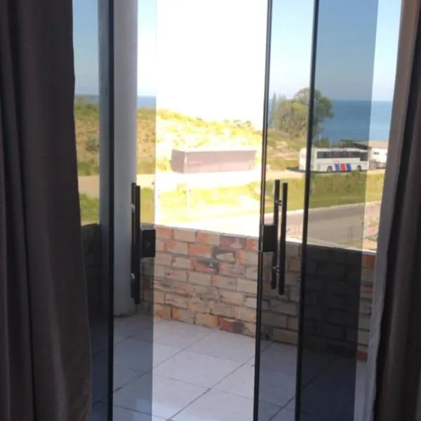 Vista mar 1，位于因比图巴的酒店