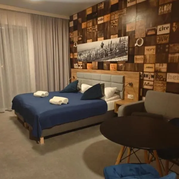 Apartament Czarna Góra Blue，位于西恩纳的酒店