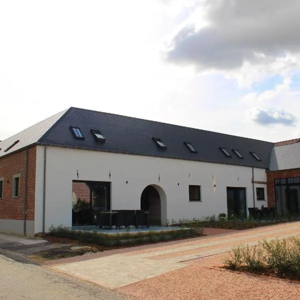 Hof van Vlaanderen，位于兹瓦尔姆的酒店