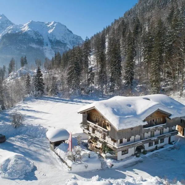 Gasthof Pension Lohfeyer，位于洛弗附近魏斯巴赫的酒店