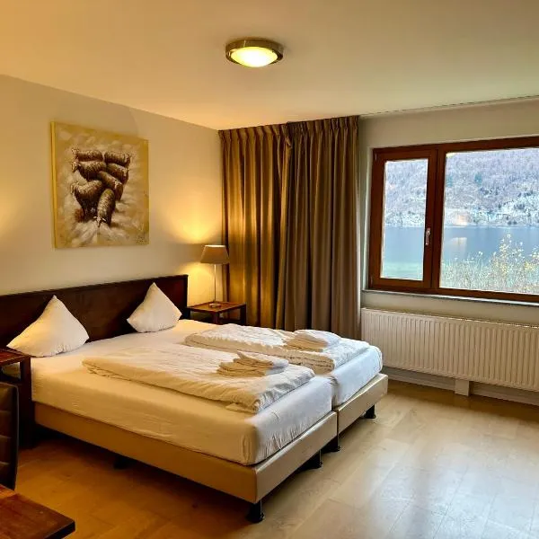 Walensee House & Apartments，位于安特特泽的酒店