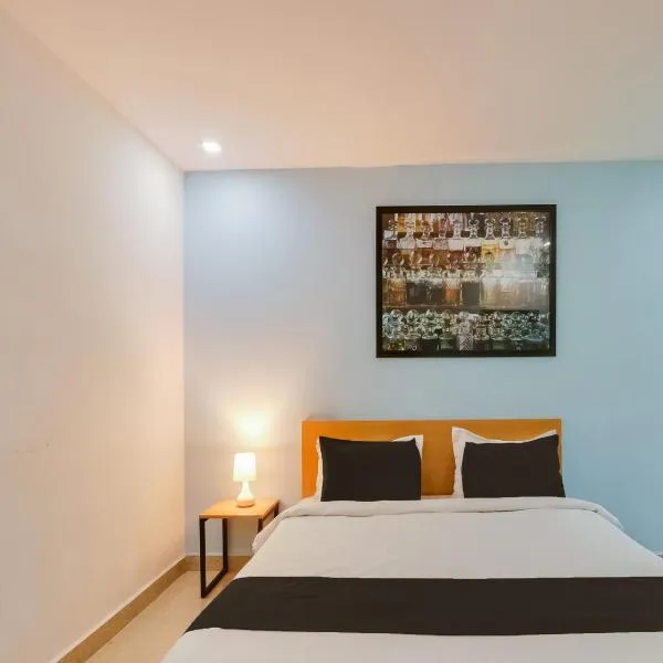 Super Townhouse Qualia Prime，位于海得拉巴的酒店