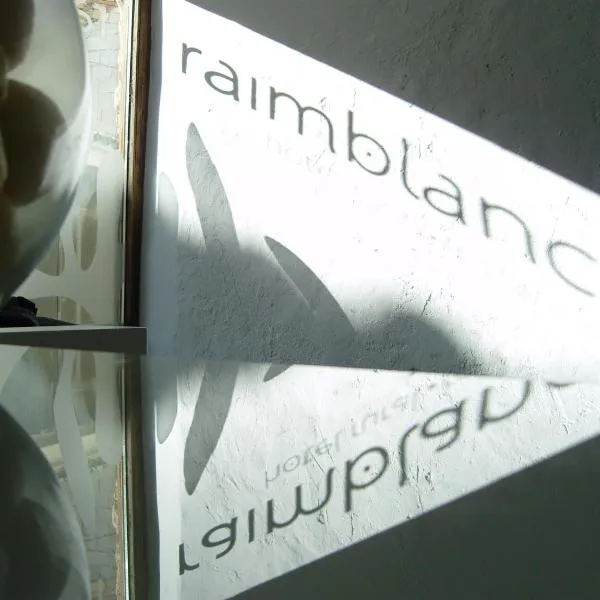 Hotel Raimblanc，位于卡夫列尔河畔比利亚戈多的酒店