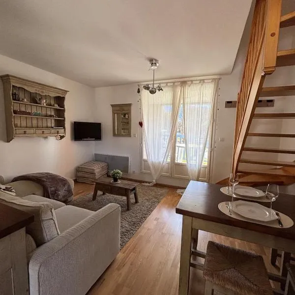 Appartement familial 4-6 pers - Vue sur les Pyrénées，位于Bourisp的酒店