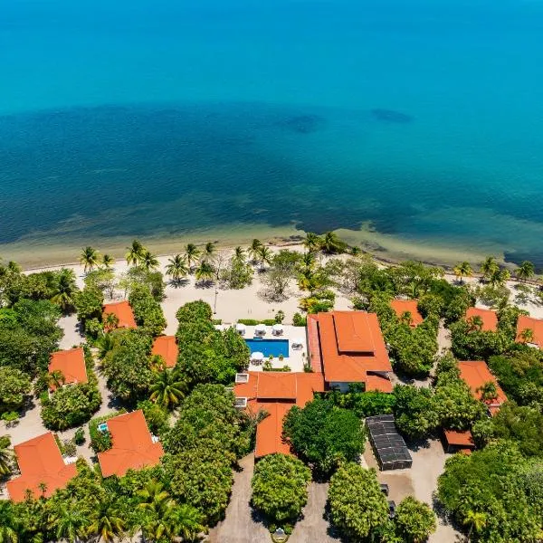 Naïa Resort and Spa，位于珀拉什奇亚的酒店