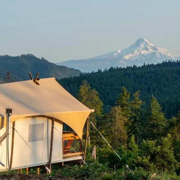 Under Canvas Columbia River Gorge，位于White Salmon的酒店