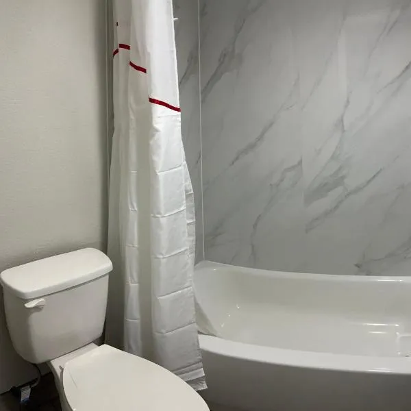 Red Roof Inn Rockingham，位于罗金厄姆的酒店