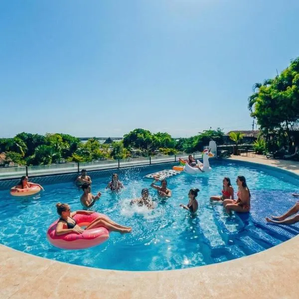 Viajero Bacalar Hostel，位于巴卡拉尔的酒店