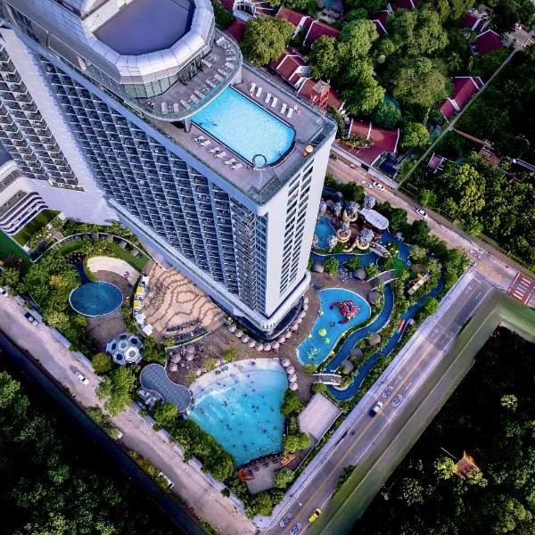 芭提雅格兰德中心太空酒店，位于北芭堤雅的酒店