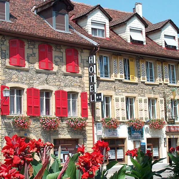克鲁瓦-布兰奇酒店，位于Le Paquier的酒店