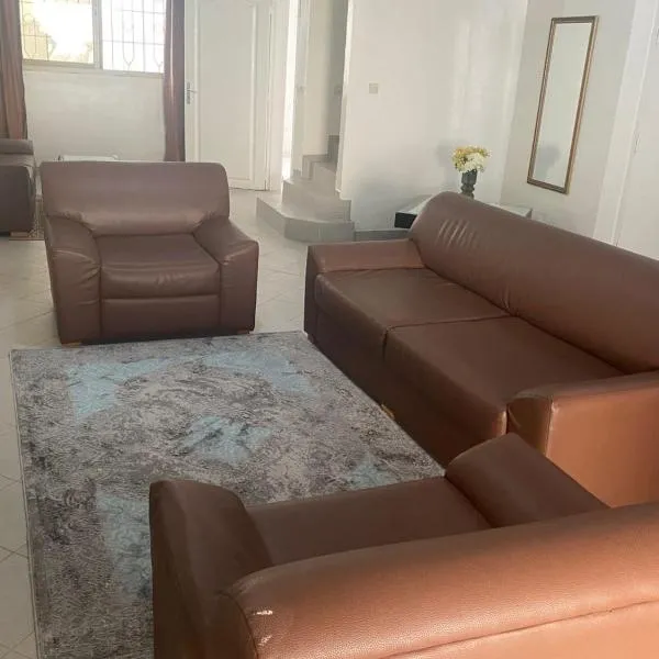 LA Siesta，位于阿比让的酒店