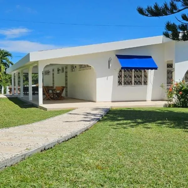 Domaine Du Paradis，位于勒罗贝尔的酒店