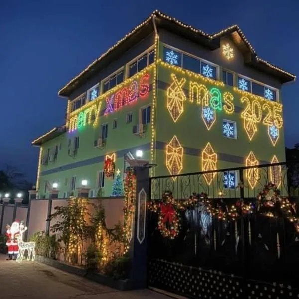 Hôtel The Place，位于雅温得的酒店