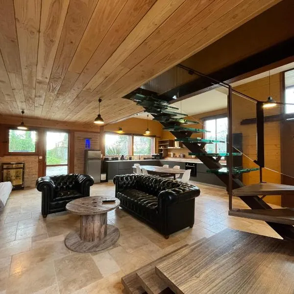 L'Atelier Cosy & moderne, terrasse près nature，位于La Rochefoulques的酒店