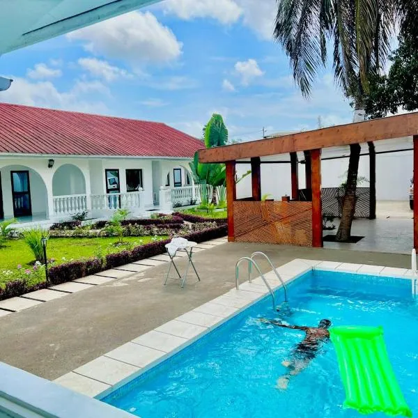 Villa Eden，位于黑角的酒店