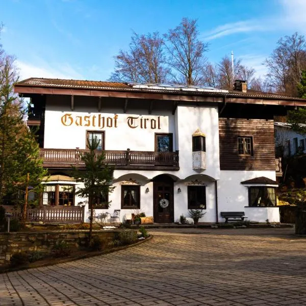 Gasthof Tirol，位于沃利乌格乡的酒店
