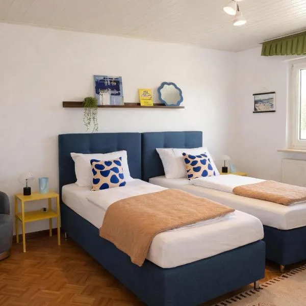 Homestay - Panoramablick über Büdingen，位于比丁根的酒店