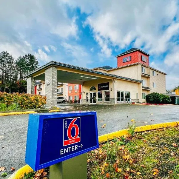 Studio 6 Suites Portland OR I-5 OHSU，位于波特兰的酒店