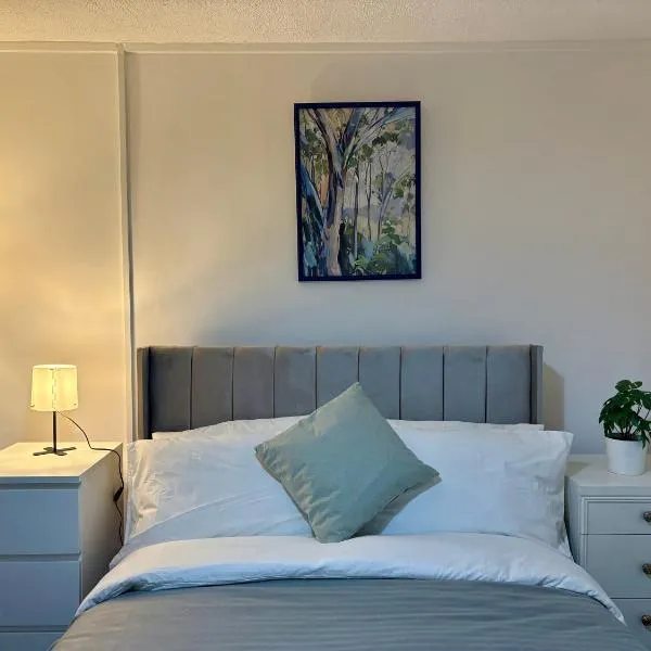 Bright and Spacious 2 Bed Flat Sleeps 5，位于诺丁汉的酒店