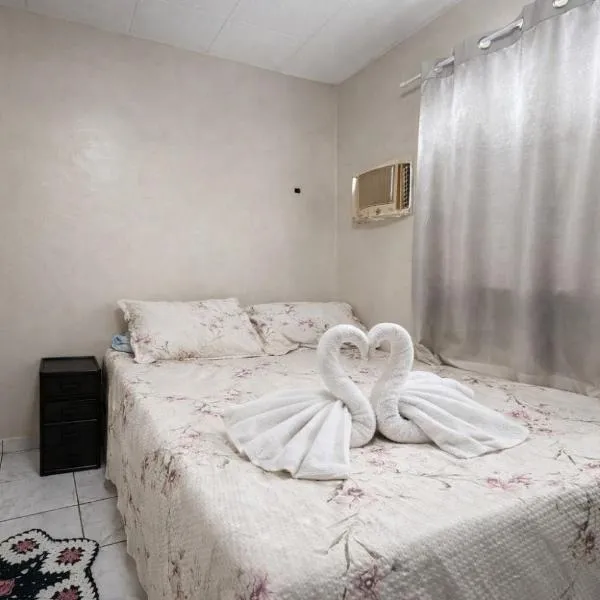Apt 2 Quartos com ar cond Prox aeroporto wifi Garagem，位于贝伦的酒店