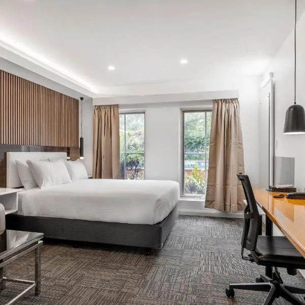 最佳西方白金汉国际酒店，位于穆拉宾的酒店