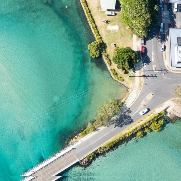 不伦瑞克河旅馆，位于布伦瑞克黑兹的酒店