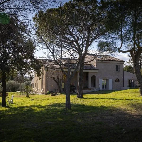 Cavallara - pace, natura e musica，位于Corpolò的酒店