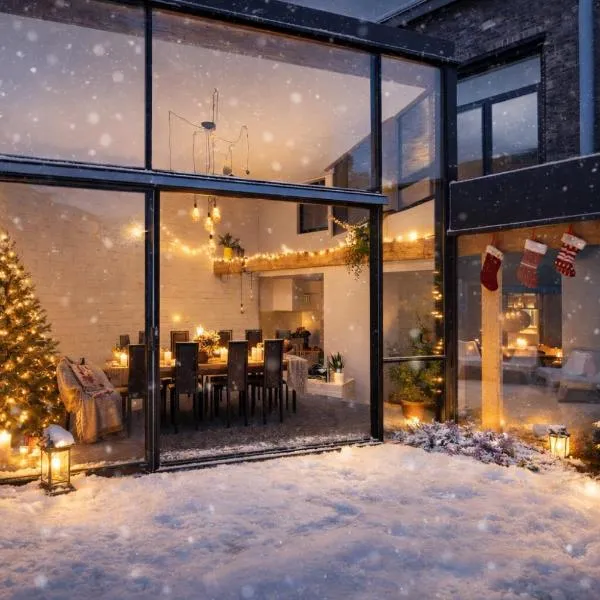 Townhouse Tongeren Center 275m2, 10p - Featured in Designbook，位于通厄伦的酒店