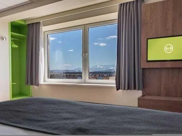 B&B Hotel Nowy Targ Centrum，位于新塔尔格的酒店