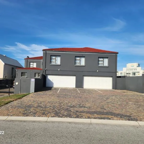 Pado B & B，位于Gqeberha的酒店