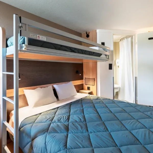 西里尔 - 洛姆普瑞米尔经典酒店，位于洛姆的酒店