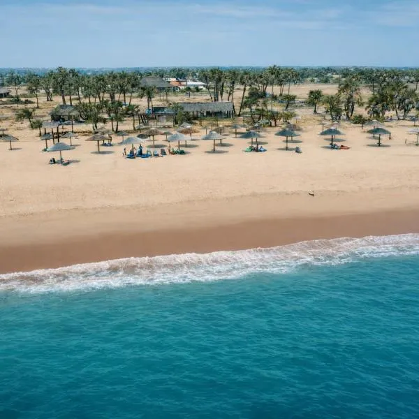 Netu's Village Resort，位于Belas的酒店