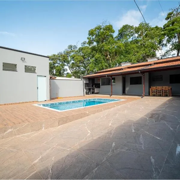 Piscina, Área Gourmet, Wi-fi e Garagem，位于皮拉苏农加的酒店