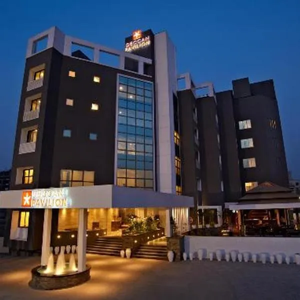 德干馆酒店，位于Jadhavwadi的酒店