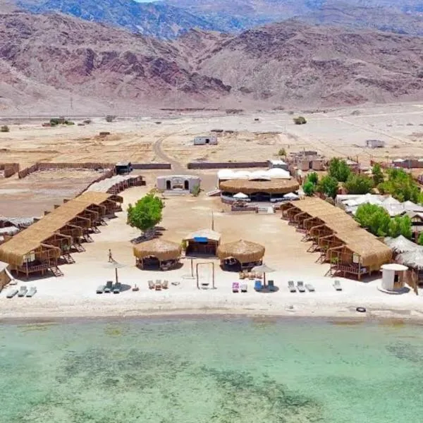 Relax Beach Camp，位于Nuweiba`的酒店