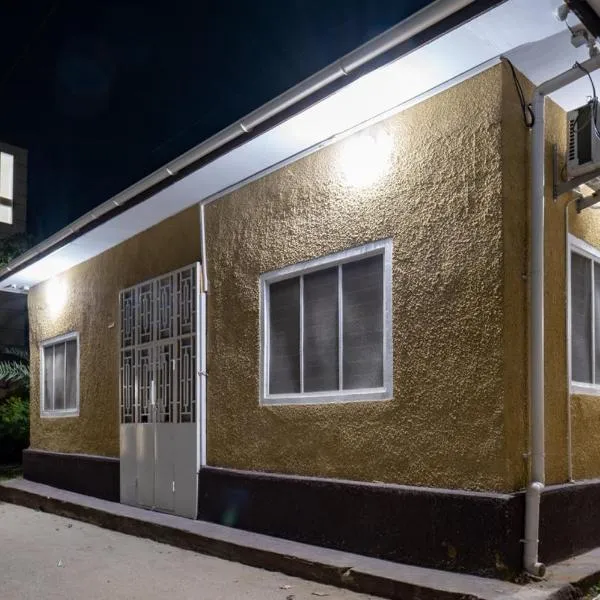 KKJ House，位于桑给巴尔的酒店