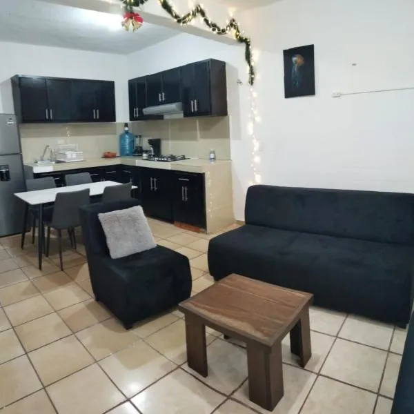 Casa Héroes，位于坎昆的酒店