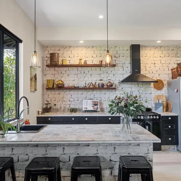 Escape to a Mountain Retreat in Beechmont, Australia，位于Beechmont的酒店