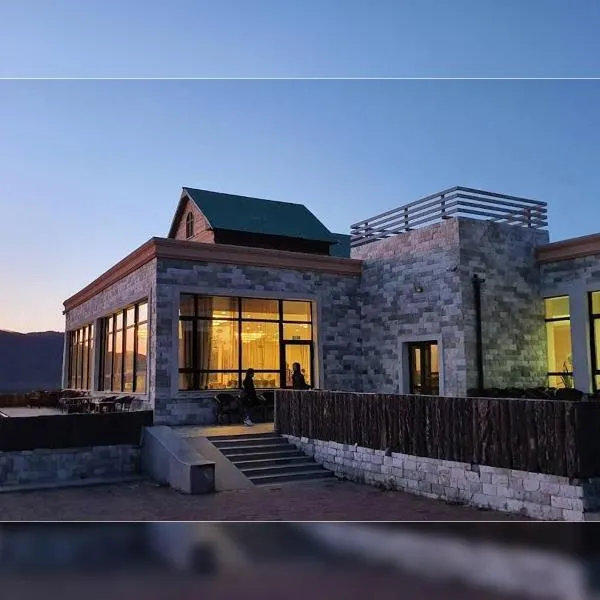 Hunnu Camp，位于Arhust的酒店
