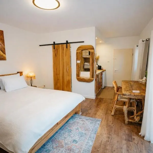 Eilat Romantic Adults only Suite, Unique Suite，位于埃拉特的酒店