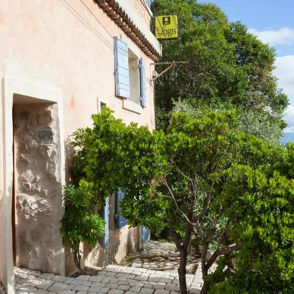 马斯和鲁伯隆之家酒店，位于Peyrolles-en-Provence的酒店