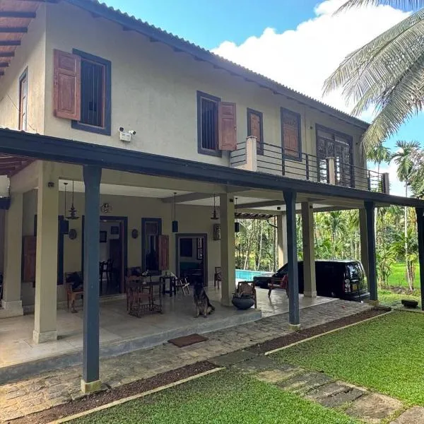 Cinnamonhouse Villa，位于Poregedara的酒店