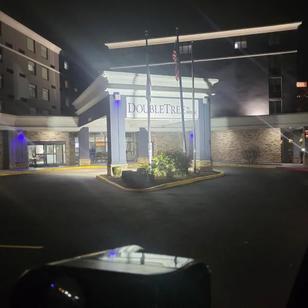 DoubleTree by Hilton Salisbury，位于索尔兹伯里的酒店