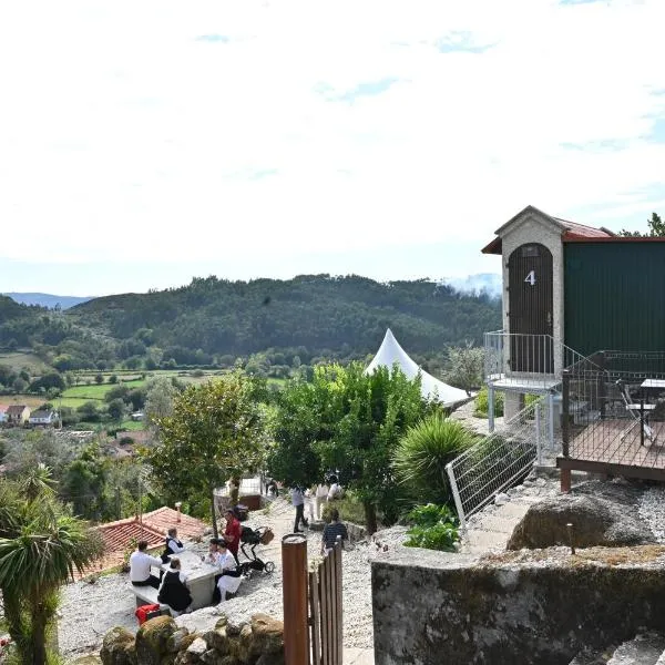 Canastro do Loureiro，位于Anissó的酒店