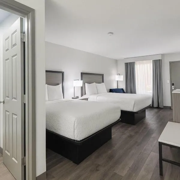 Baymont by Wyndham Fayetteville，位于费耶特维尔的酒店
