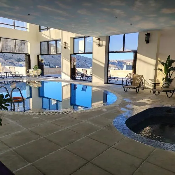 H Luxury Hotel，位于瓦迪穆萨的酒店