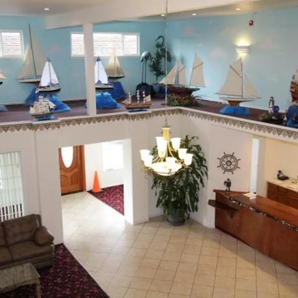 海洋景套房汽车旅馆，位于Smith River的酒店